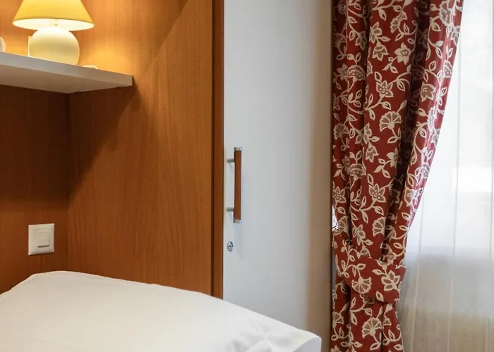 Maison Alpina L Golf L By Cosyhome 克莱恩 蒙塔纳